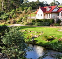 Crabtree Riverfront Cottages - Accommodation Gladstone