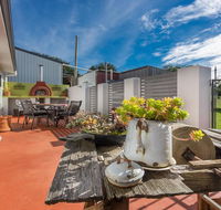 Cradle at Casa Blanca Country Retreat - Accommodation Gladstone