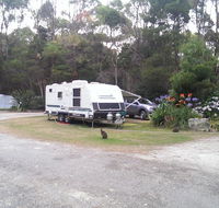 Crayfish Creek Van  Cabin Park - Accommodation Gladstone
