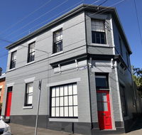 Cromwell Apartment - 3 Red Doors Battery Point - Accommodation Gladstone