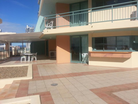 Crown Towers Resort Private Apartments - Accommodation Gladstone 2