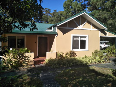 Crystal Springs Holiday Accommodation - Accommodation Gladstone 0