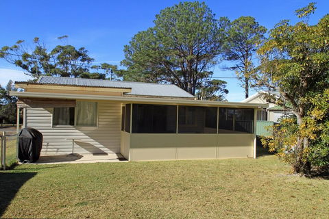 Cudmirrah Reef Cottage - Accommodation Gladstone 2