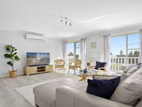Culburra Beach Retreat - close to two beaches
