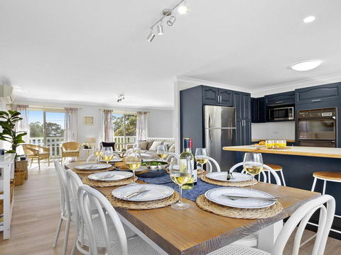 Culburra Beach Retreat - Close To Two Beaches - Accommodation Gladstone 3