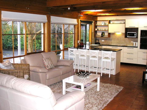 Cumquat Cottage - Accommodation Gladstone 2