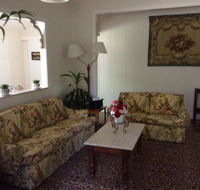 CupnSaucer Cottage - Accommodation Gladstone