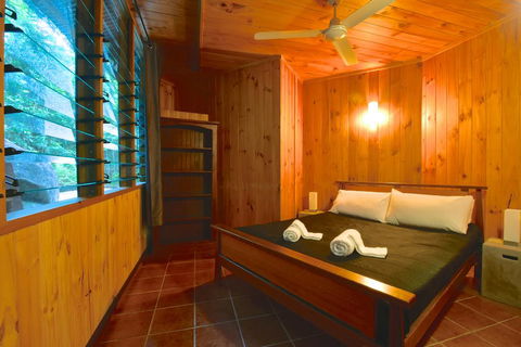 Daintree Cascades - Accommodation Gladstone 3