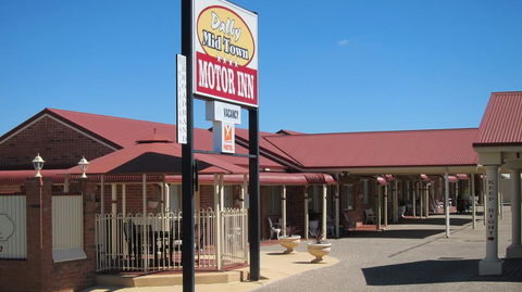 Dalby Mid Town Motor Inn - Accommodation Gladstone 0