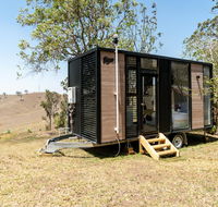 Dam It Getaway Tiny House - Accommodation Gladstone