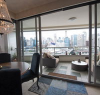 Darling Harbour Getaway - Accommodation Gladstone