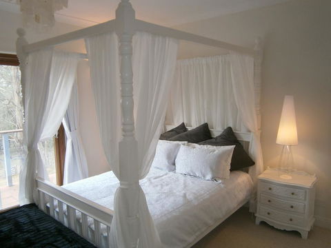 Darnell Bed & Breakfast - Accommodation Gladstone 0