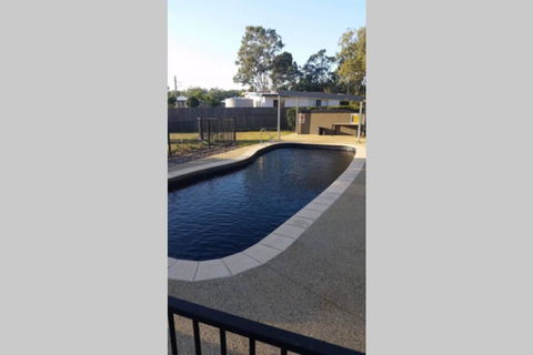 Dee B N B - Accommodation Gladstone 1