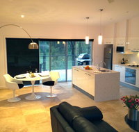 Deja Vu Estate - Accommodation Gladstone