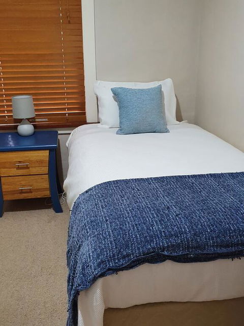 Denison Lodge - Accommodation Gladstone 1