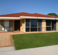 Denison Waterfront - Accommodation Gladstone