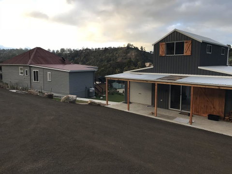 Derby Digs Barn - Accommodation Gladstone 1