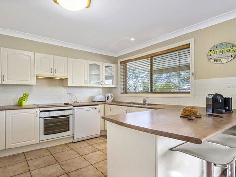Derwent By The Sea - Two Minute Walk To The Water - Accommodation Gladstone 1