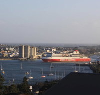 DevonPORT VIEWS - Accommodation Gladstone