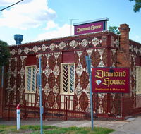 Diamond House Heritage Restaurant and Motor Inn - Accommodation Gladstone