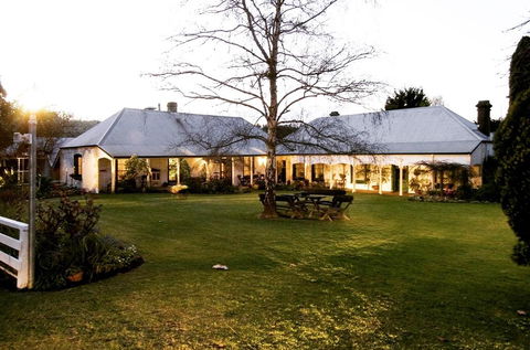 Dingup House - Accommodation Gladstone 0