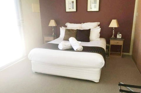 Do You Have To Self Isolate Do It In Peace & Tranquility - Accommodation Gladstone 2
