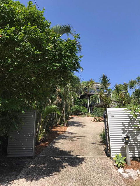 Dog Friendly Peregian Beach Home With Views - Accommodation Gladstone 3