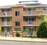 Dolphin Court 1/48 North Street - Accommodation Gladstone