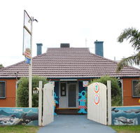 Dolphin Retreat Bunbury YHA - Accommodation Gladstone