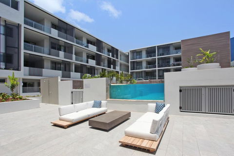 Drift Apartments Unit 406 - NEW LISTING - Accommodation Gladstone 1