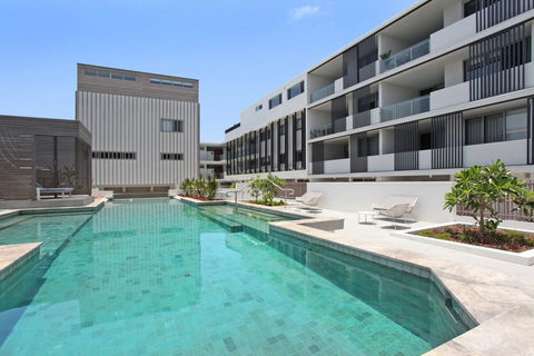 Drift Apartments Unit 406 - NEW LISTING - Accommodation Gladstone 0