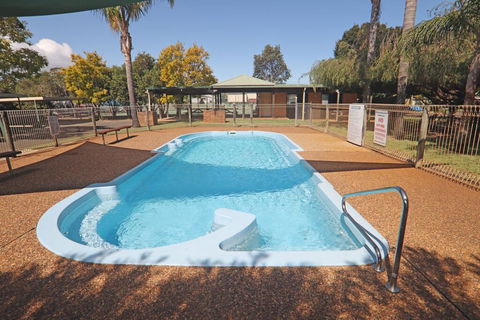 Driftwood - Accommodation Gladstone 1