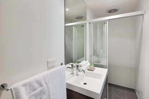 Drouin Motel - Accommodation Gladstone 1
