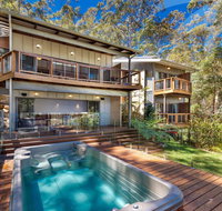 Dux Nutz - Accommodation Gladstone