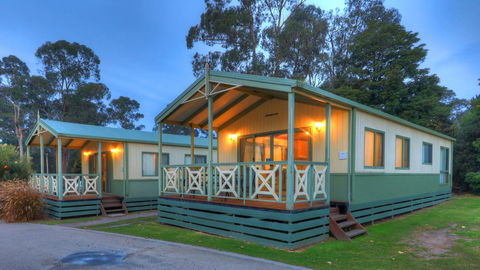Eden Gateway Holiday Park - Accommodation Gladstone 0