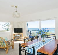 Eden On the Beach - beachside getaway - Accommodation Gladstone