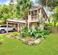 Edge Hill Holiday Home / Cairns - Accommodation Gladstone