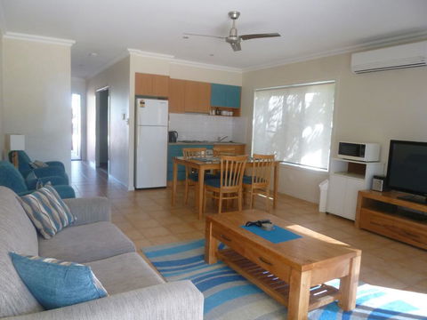 Edges 37 Beach Villa - Accommodation Gladstone 2