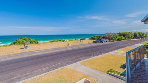 Edgewater 1 - Accommodation Gladstone 1