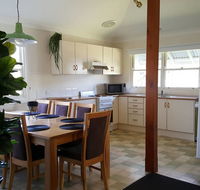 Edward Lane Apt3 - Accommodation Gladstone