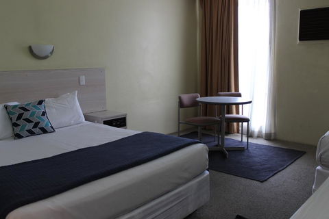 El Toro Motor Inn - Accommodation Gladstone 1
