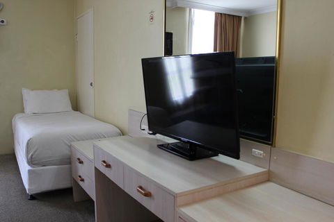 El Toro Motor Inn - Accommodation Gladstone 2