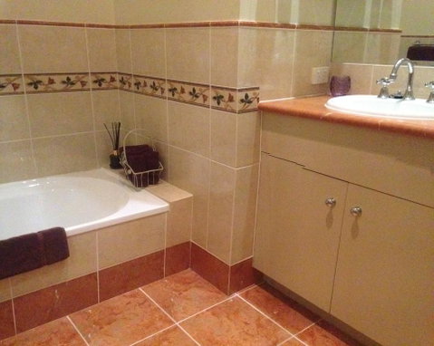 Elindale House Bed & Breakfast - Accommodation Gladstone 3