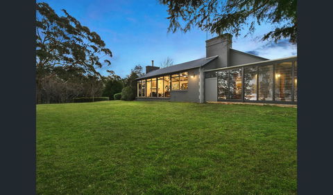 Elixir - Luxury On Acreage - Accommodation Gladstone 2