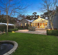 Elixir - Luxury on Acreage - Accommodation Gladstone