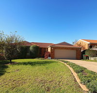 Ella Bleu - Accommodation Gladstone