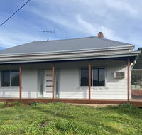 Ellalong Lagoon Home with a view - Accommodation Gladstone