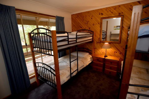 Ellimata Holiday Cottage - Accommodation Gladstone 3
