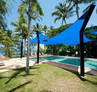 Ellis Beach Oceanfront Bungalows - Accommodation Gladstone