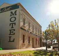 Elm Court Motel - Accommodation Gladstone